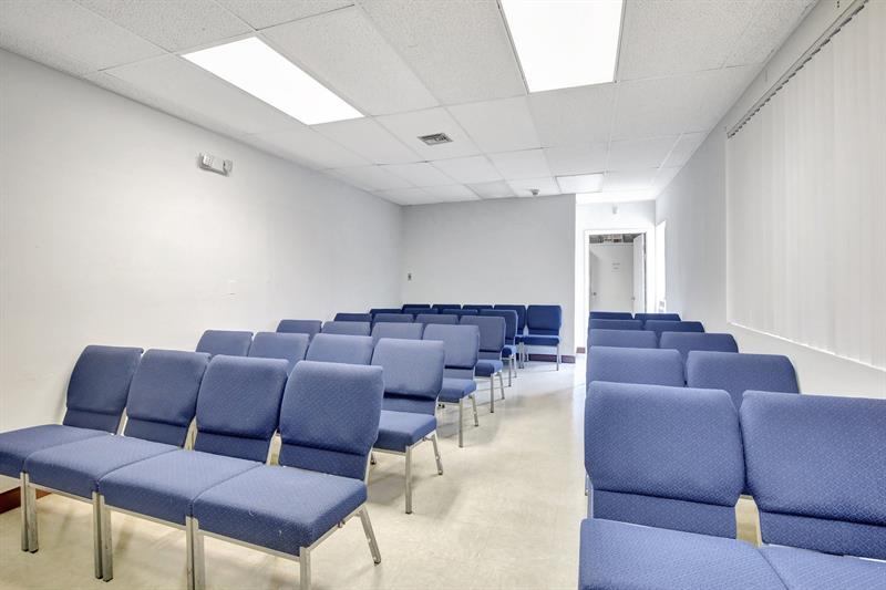 Image 18 of 76 For 4505 103rd Ave