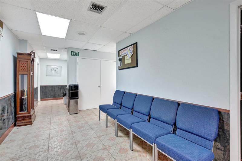 Image 41 of 76 For 4505 103rd Ave