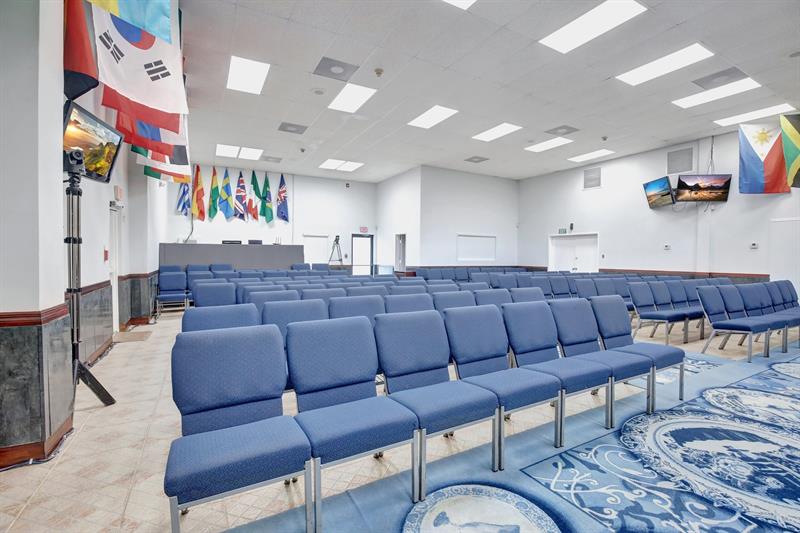 Image 51 of 76 For 4505 103rd Ave