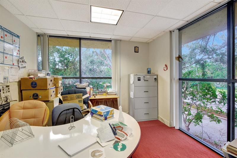 Image 64 of 76 For 4505 103rd Ave