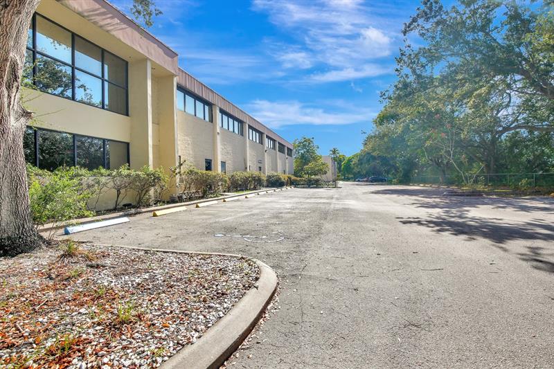 Image 73 of 76 For 4505 103rd Ave