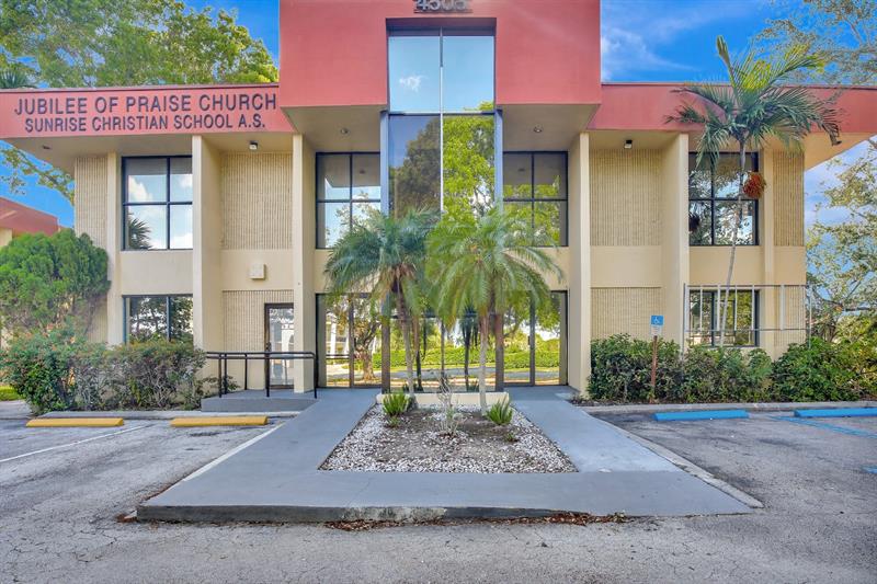 Image 75 of 76 For 4505 103rd Ave