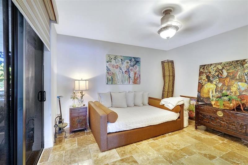 Image 14 of 70 For 2300 Diana  203