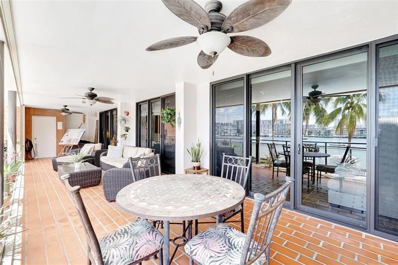 Image 26 of 70 For 2300 Diana  203