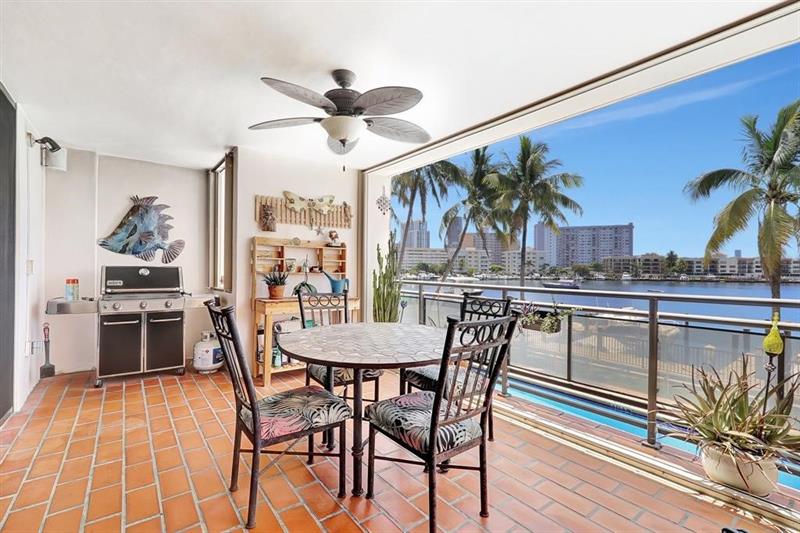 Image 27 of 70 For 2300 Diana  203