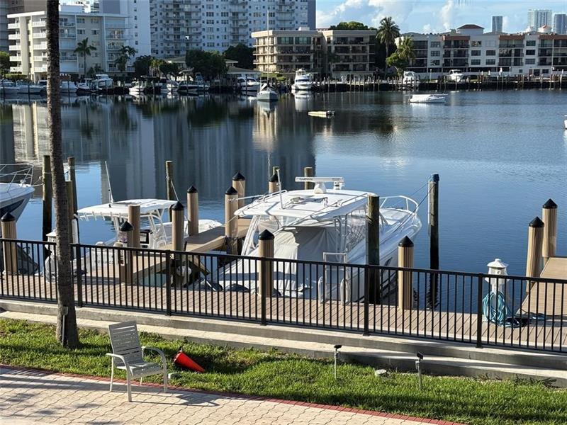 Image 35 of 70 For 2300 Diana  203