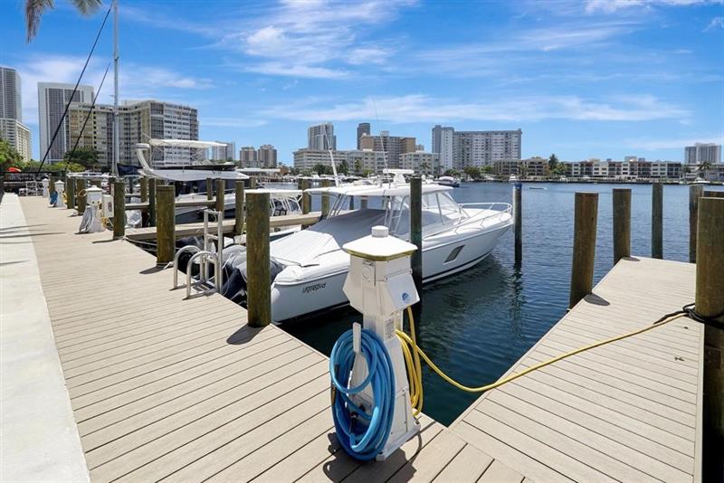 Image 70 of 70 For 2300 Diana  203