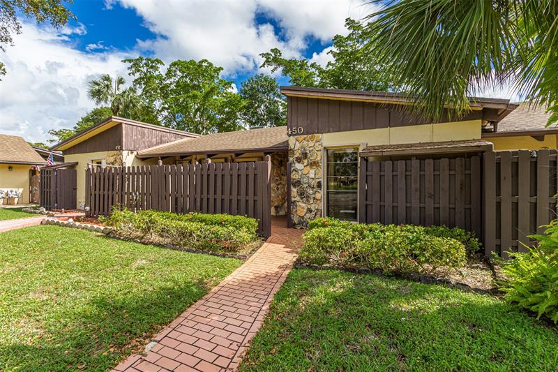 Image 38 of 56 For 450 Briarwood Cir  2