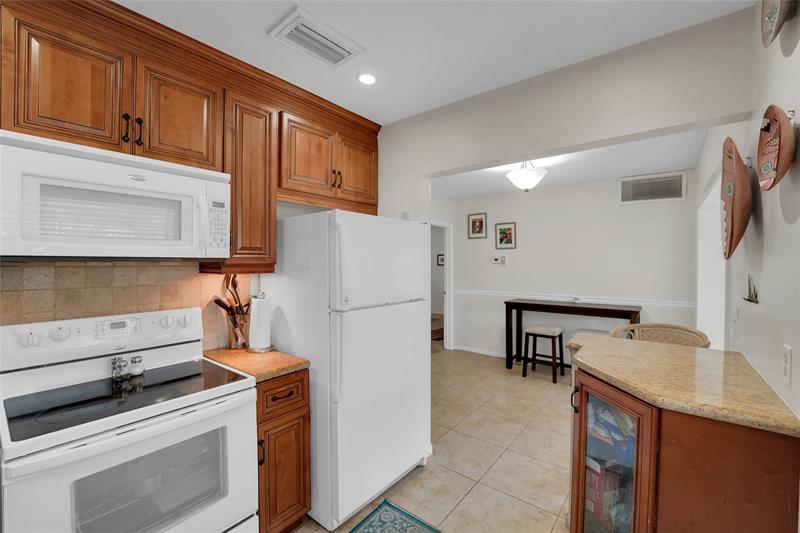 Image 13 of 27 For 2617 Natura Ave