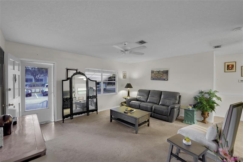Image 22 of 27 For 2617 Natura Ave