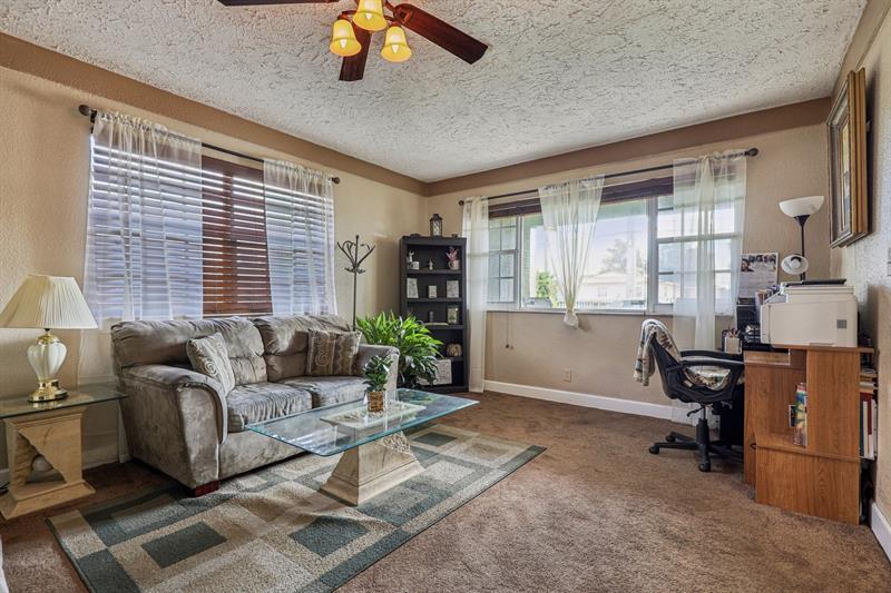 Image 12 of 70 For 5411 19th St