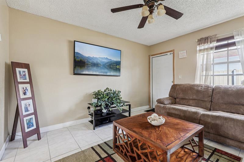 Image 15 of 70 For 5411 19th St