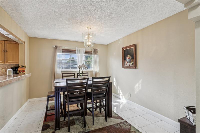 Image 19 of 70 For 5411 19th St