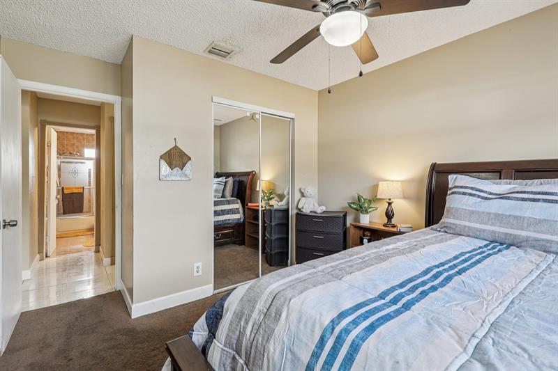 Image 31 of 70 For 5411 19th St