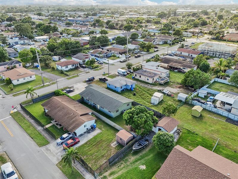 Image 64 of 70 For 5411 19th St