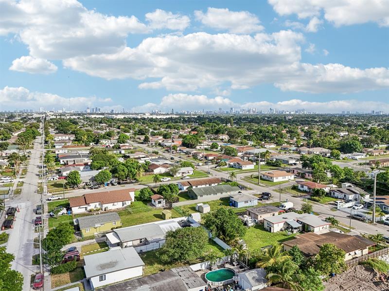 Image 69 of 70 For 5411 19th St