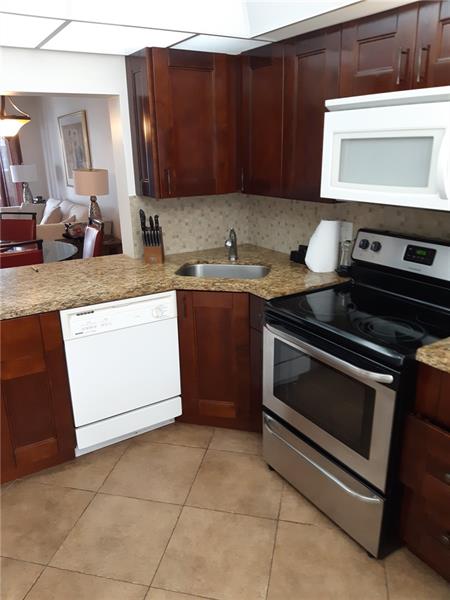 Image 9 of 16 For 1501 Ocean Blvd  218