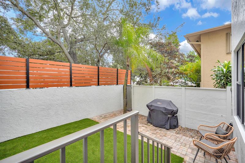 Image 10 of 76 For 3000 8th Ter  B-5