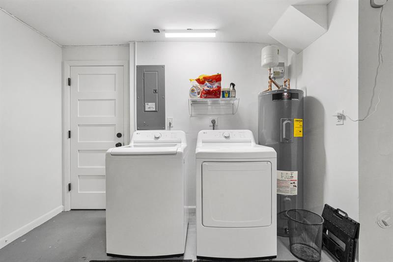 Image 65 of 76 For 3000 8th Ter  B-5