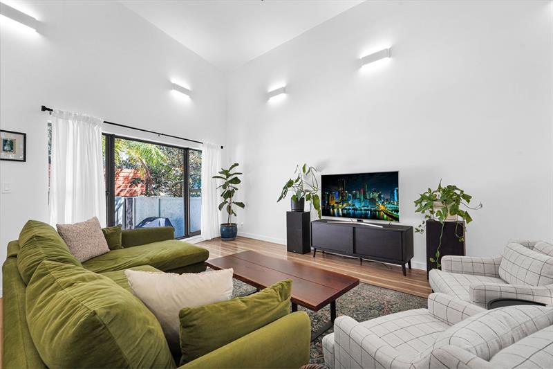 Image 7 of 76 For 3000 8th Ter  B-5