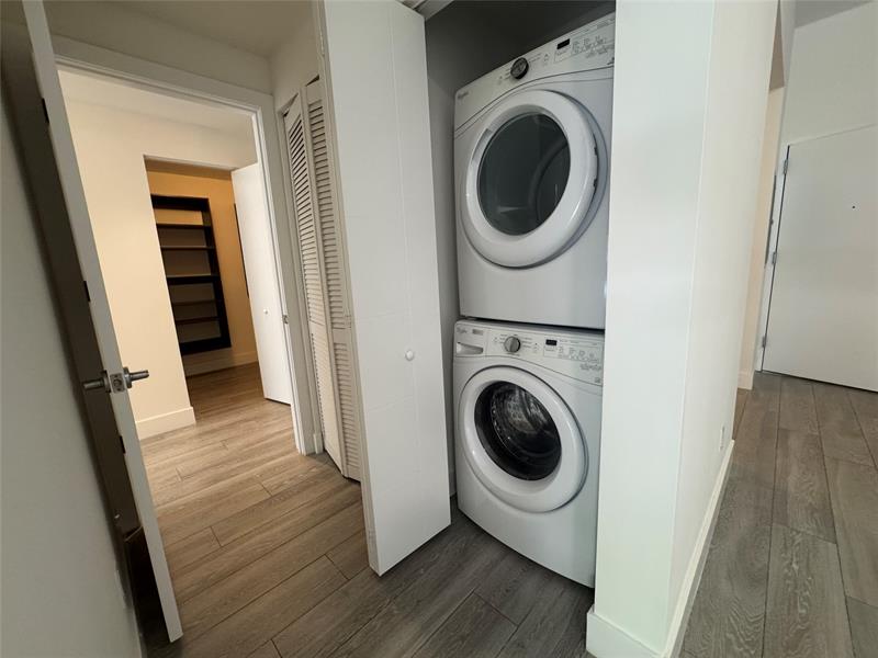 Image 16 of 35 For 2960 207th St  508