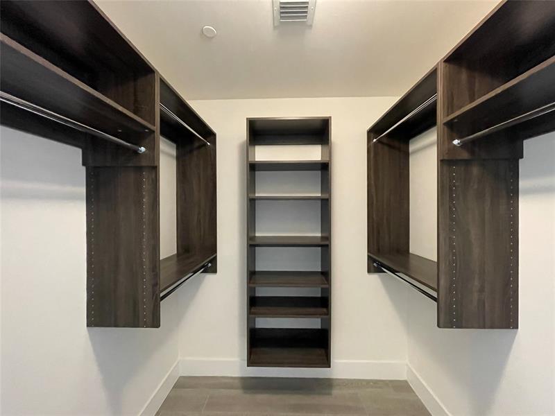 Image 18 of 35 For 2960 207th St  508