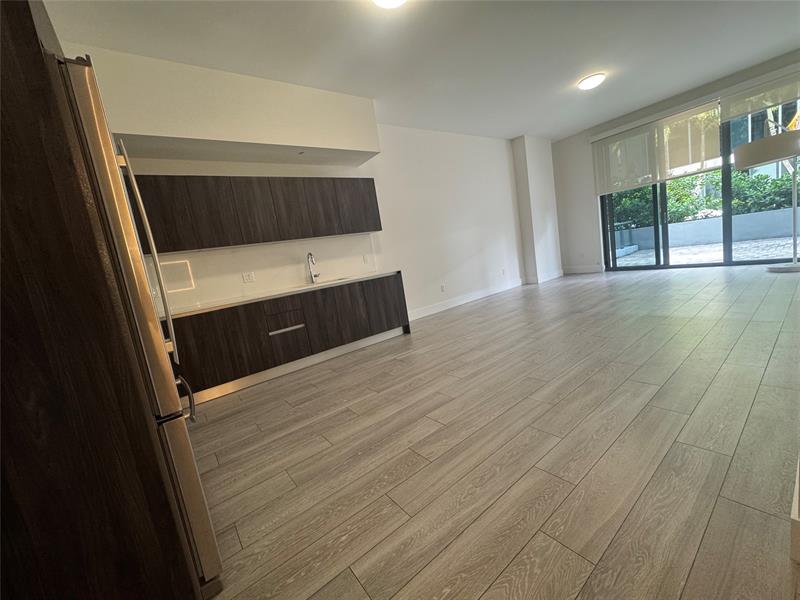 Image 8 of 35 For 2960 207th St  508