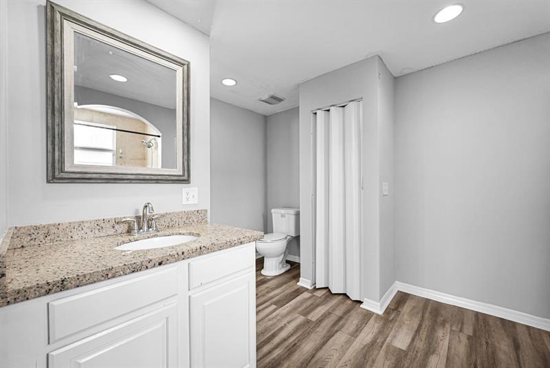 Image 13 of 54 For 16648 8th Ave