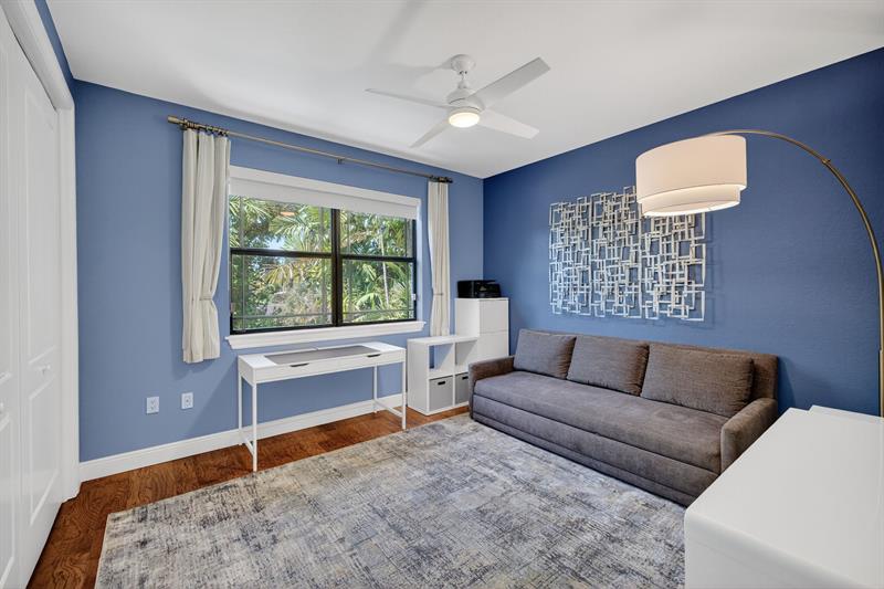 Image 24 of 48 For 1747 12th St  1747
