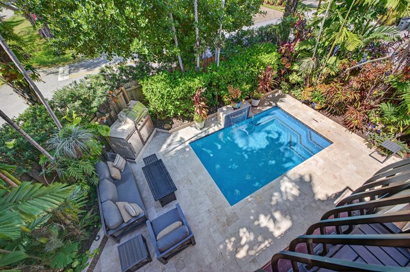 Image 32 of 48 For 1747 12th St  1747