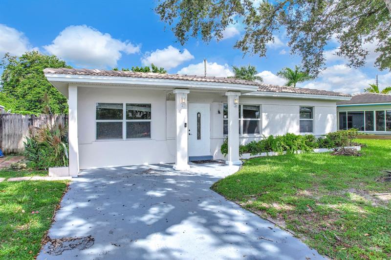 Image 21 of 70 For 261 45th St  