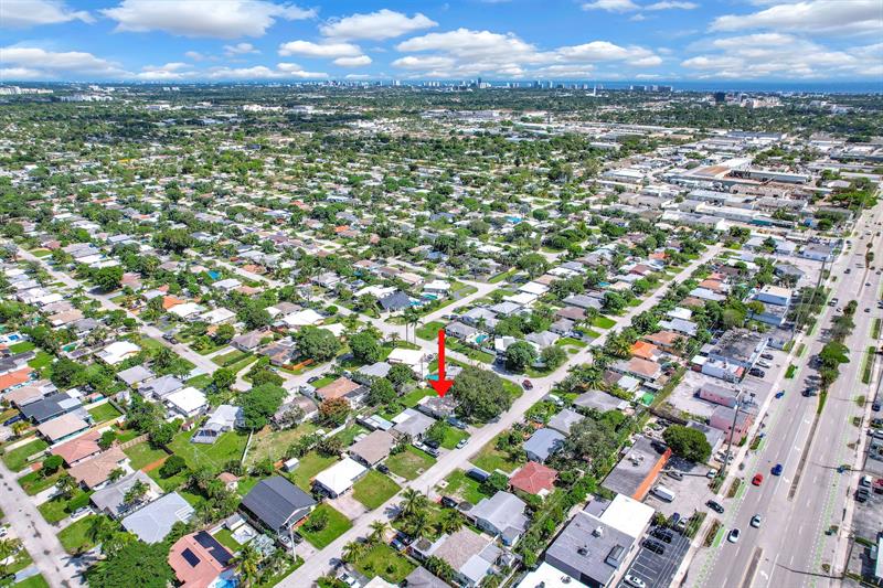 Image 30 of 70 For 261 45th St  