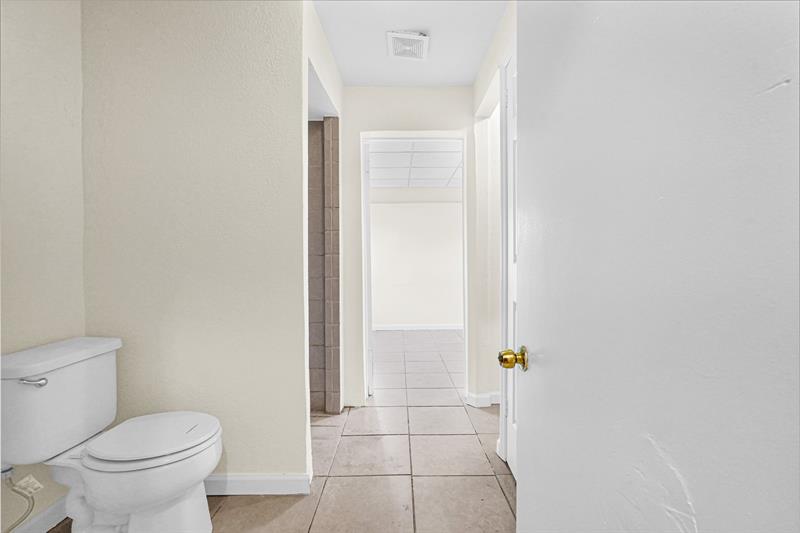 Image 42 of 70 For 261 45th St  