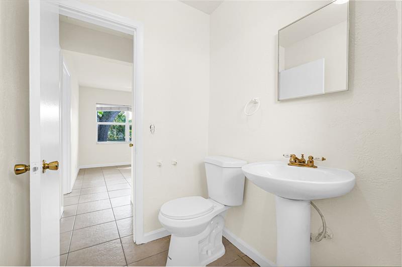 Image 57 of 70 For 261 45th St  