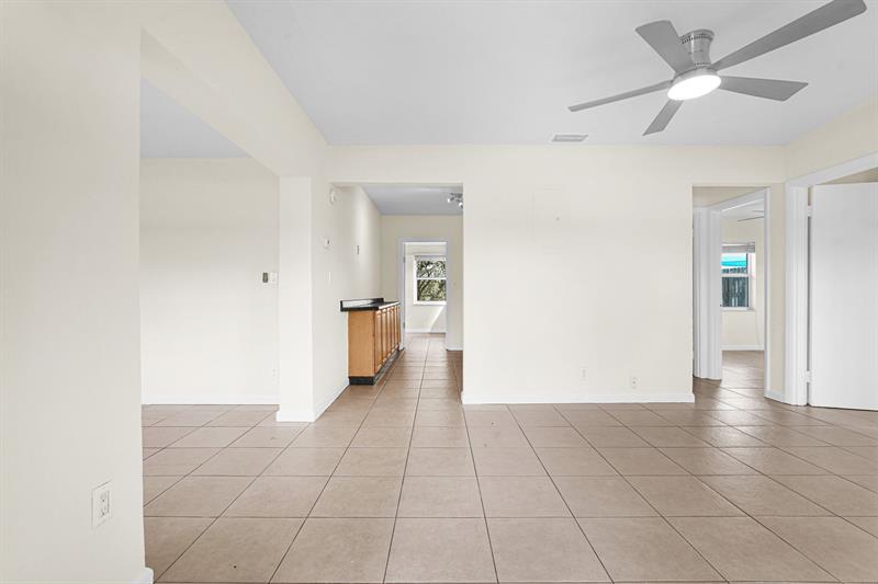 Image 62 of 70 For 261 45th St  