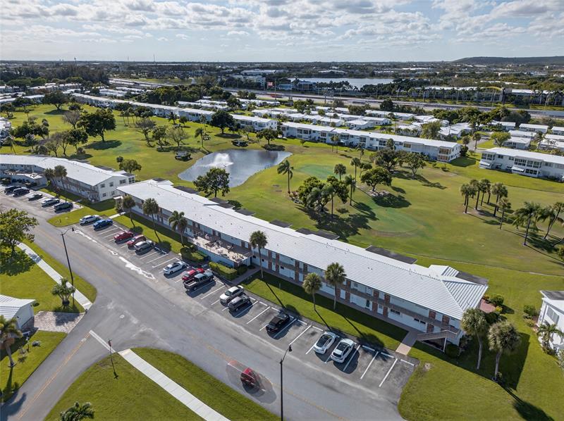 Image 3 of 61 For 2751 Golf Blvd  1023