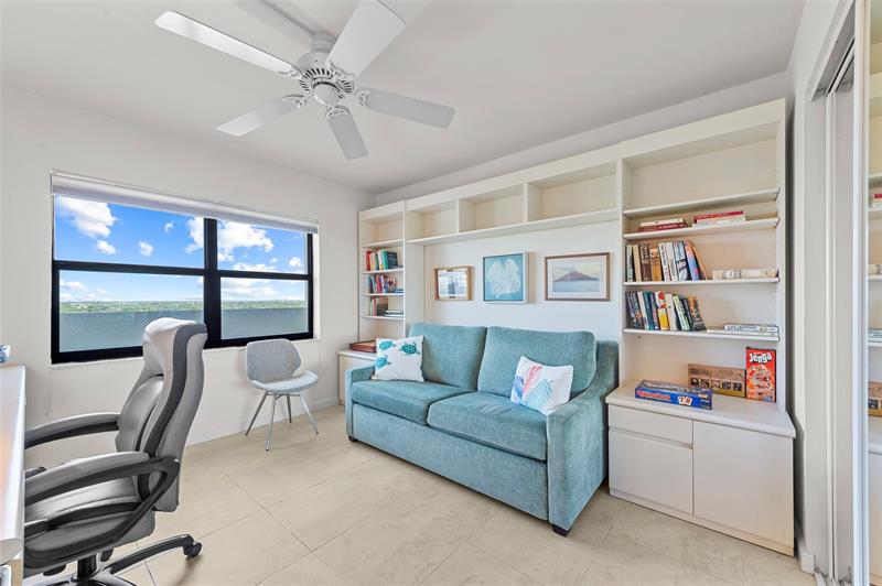 Image 18 of 33 For 1905 Ocean Blvd  14d