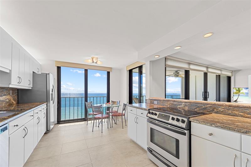 Image 7 of 33 For 1905 Ocean Blvd  14d