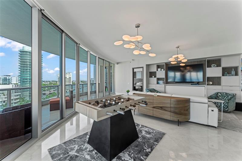 Image 10 of 75 For 5959 Collins Ave  1201