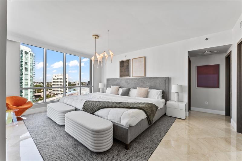 Image 27 of 75 For 5959 Collins Ave  1201