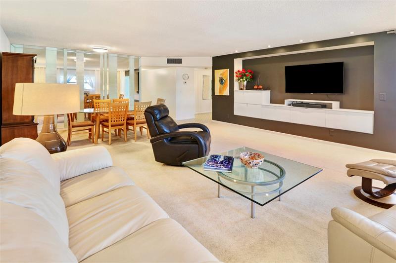 Image 12 of 31 For 4751 21st St  209