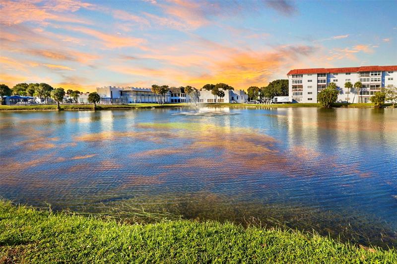 Image 4 of 31 For 4751 21st St  209