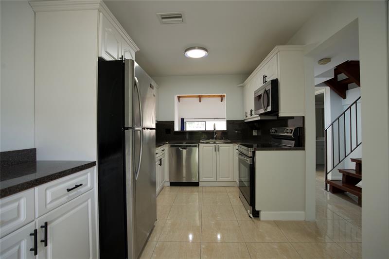 Image 18 of 31 For 2125 81st Ave