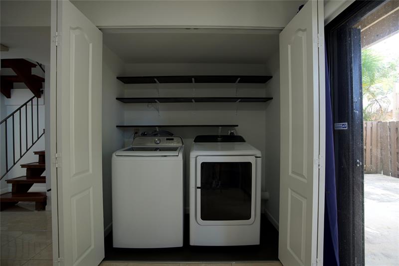 Image 21 of 31 For 2125 81st Ave