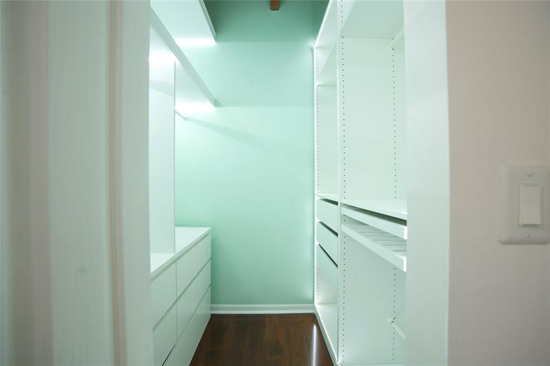 Image 27 of 31 For 2125 81st Ave