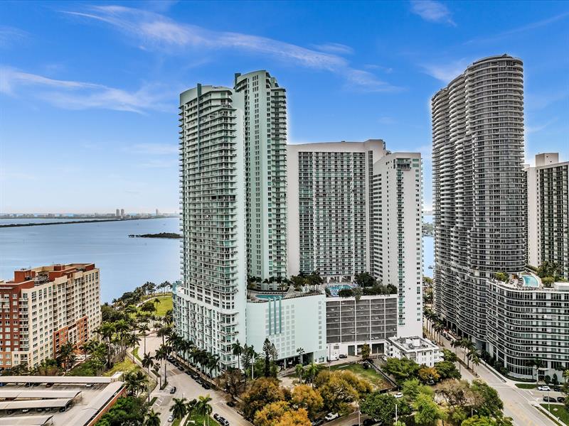 Image 52 of 70 For 1900 Bayshore Dr  1504