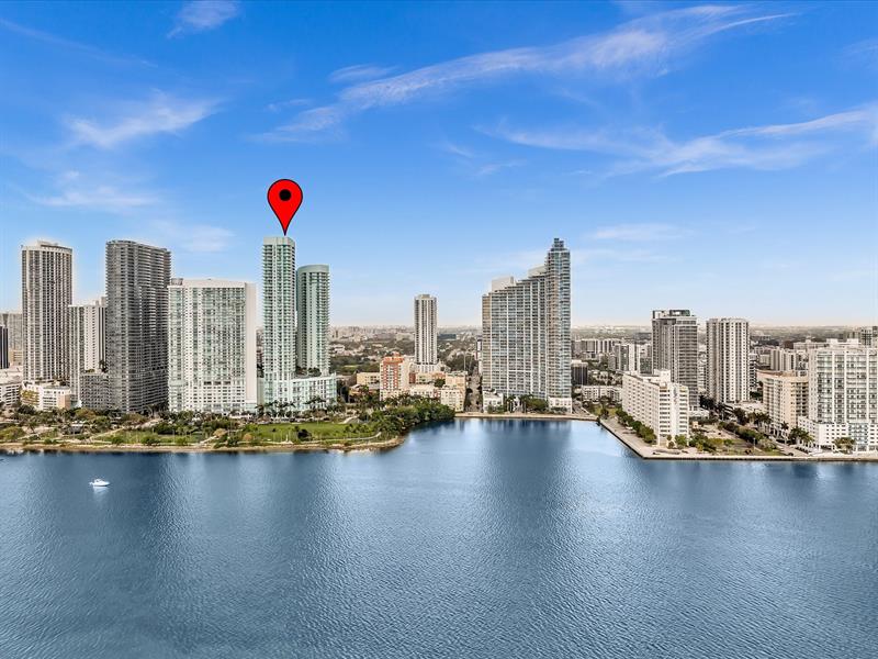 Image 65 of 70 For 1900 Bayshore Dr  1504