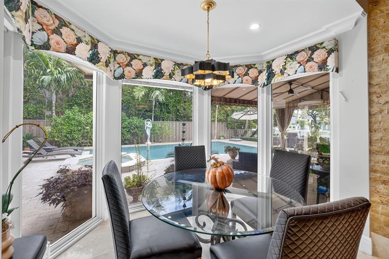 Image 25 of 81 For 2630 Barcelona Dr