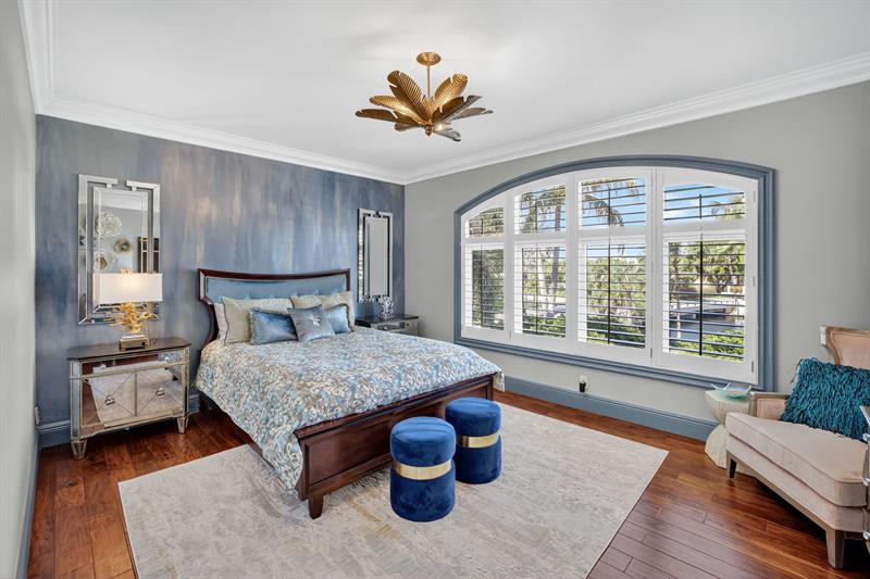 Image 40 of 81 For 2630 Barcelona Dr