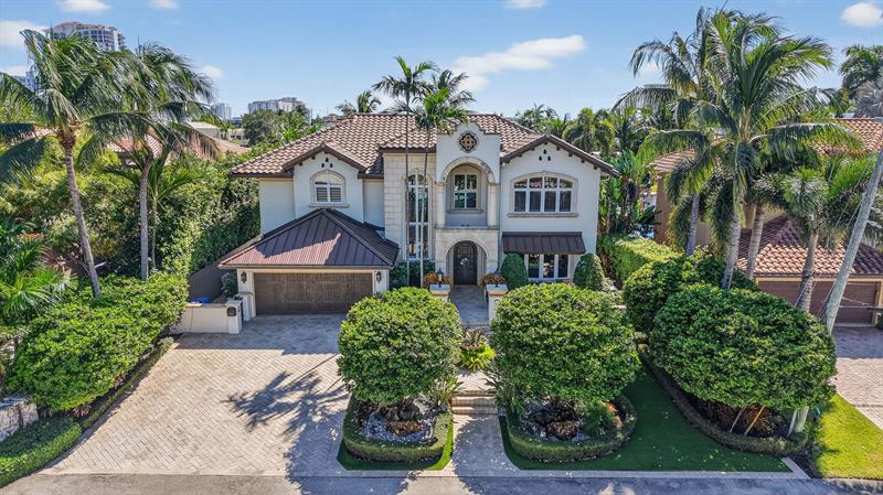 Image 5 of 81 For 2630 Barcelona Dr